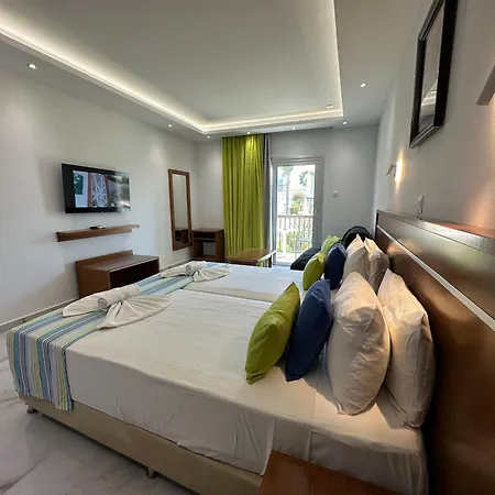 Loutsiana Deluxe Apts Ayia Napa Room photo