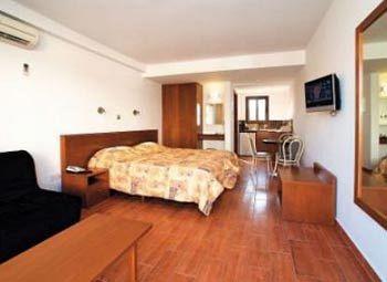 Loutsiana Deluxe Apts 3* Ayia Napa