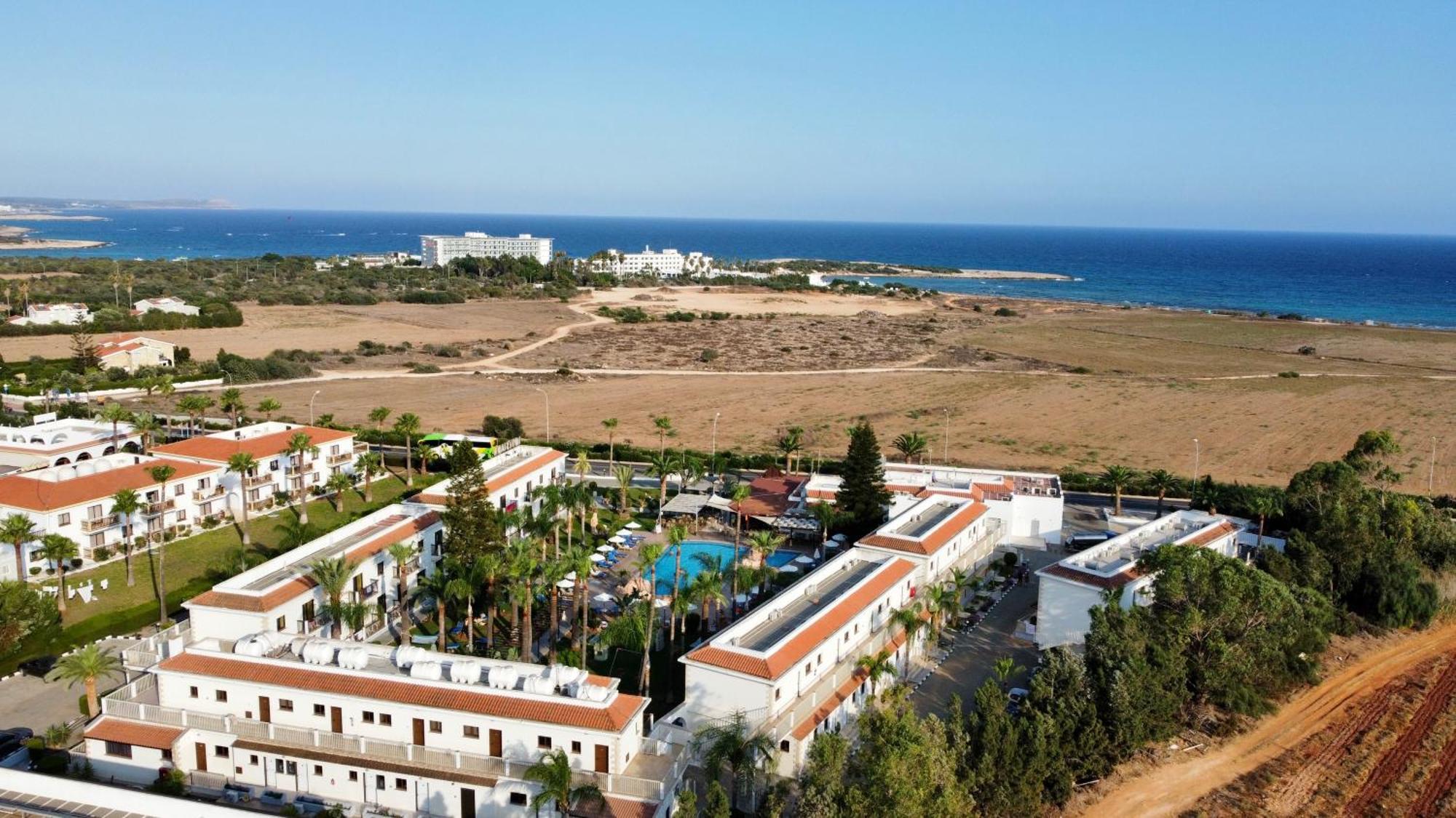 Loutsiana Deluxe Apts 3* Айя-Напа