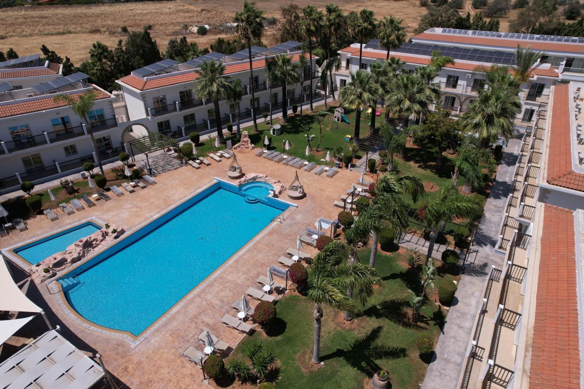 Loutsiana Deluxe Apts Ayia Napa